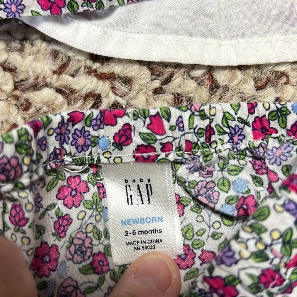 Baby girls Gap set‎